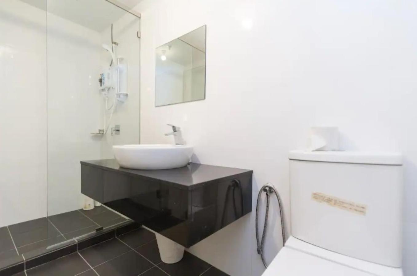 Maritime Suite Holiday Rental II George Town Buitenkant foto
