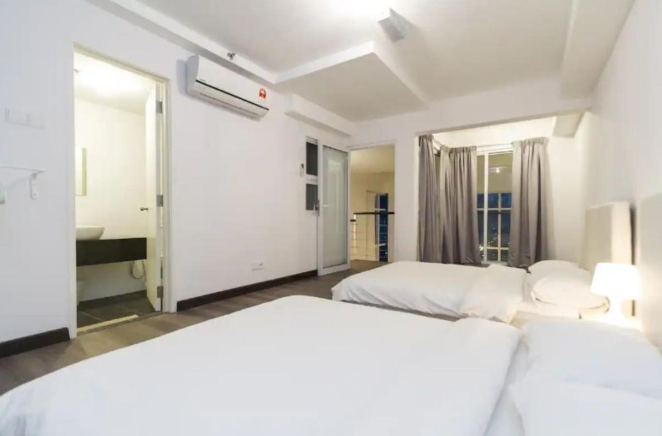 Maritime Suite Holiday Rental II George Town Buitenkant foto
