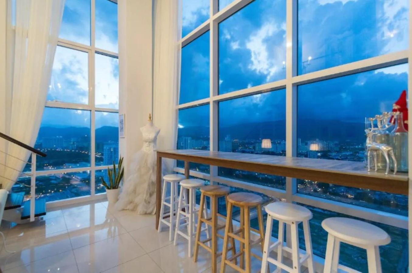 Maritime Suite Holiday Rental II George Town Buitenkant foto